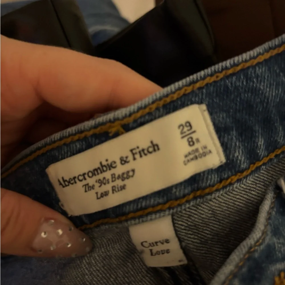 Abercrombie & Fitch Curve Love 90’s Baggy Low Rise Jeans - Picture 5 of 5